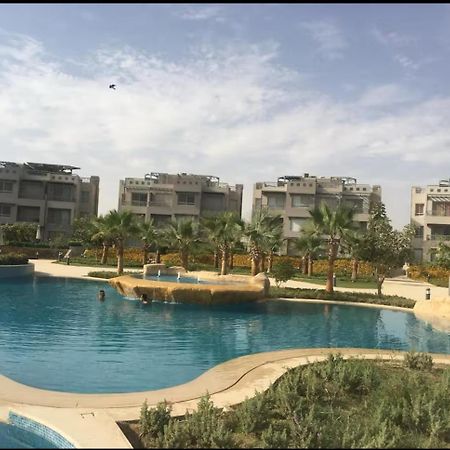 A Sea View Spacious Cheering 5 Bedroom Villa Ain Sokhna "Ain Bay" فيلا كاملة للإيجار قرية العين باي Ain Sukhna Bagian luar foto